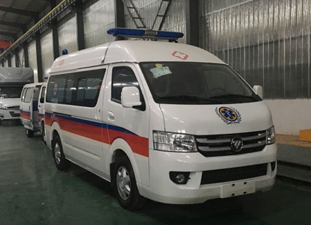 福田G7轉(zhuǎn)運型救護車